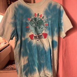 Blue tye dye Nike hoops international T shirt. Size small.